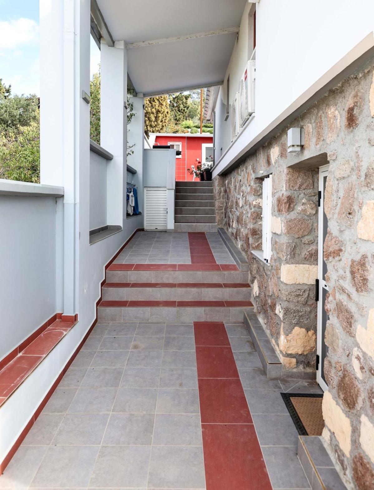 Willa The Bordeaux Door Aegina Zewnętrze zdjęcie